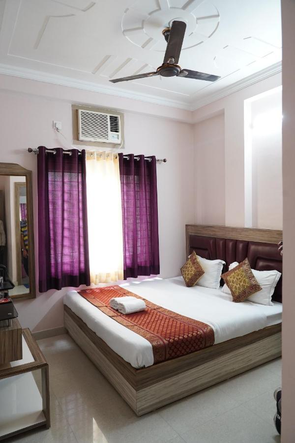 Hotel Palace Varanasi